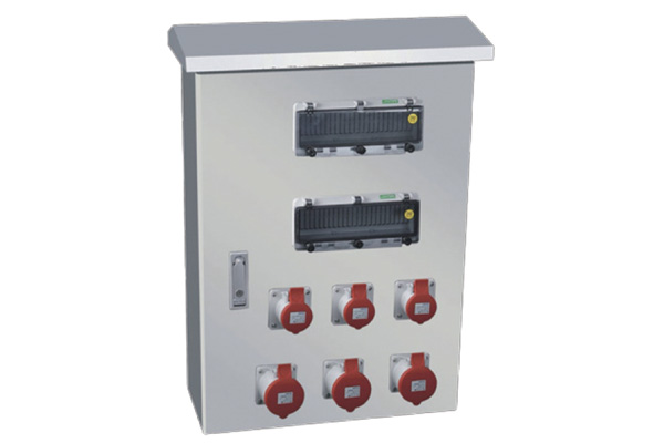 Combination of socket box